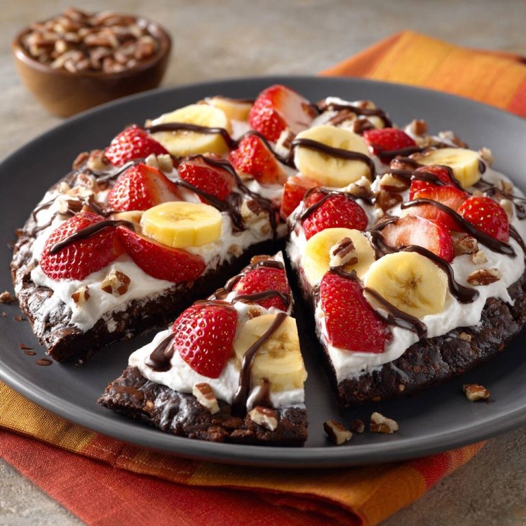 Brownie Fruit Pizza: The No-Crumble Showstopper!